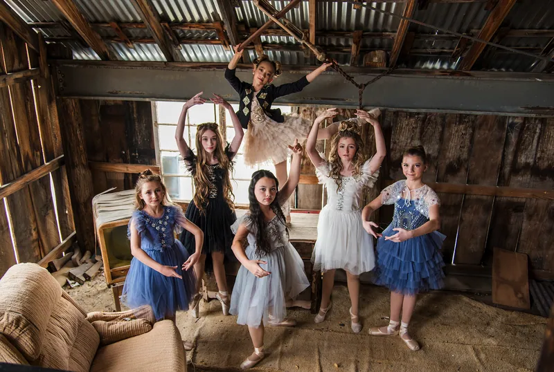 Portrait by Bella Volto Photo